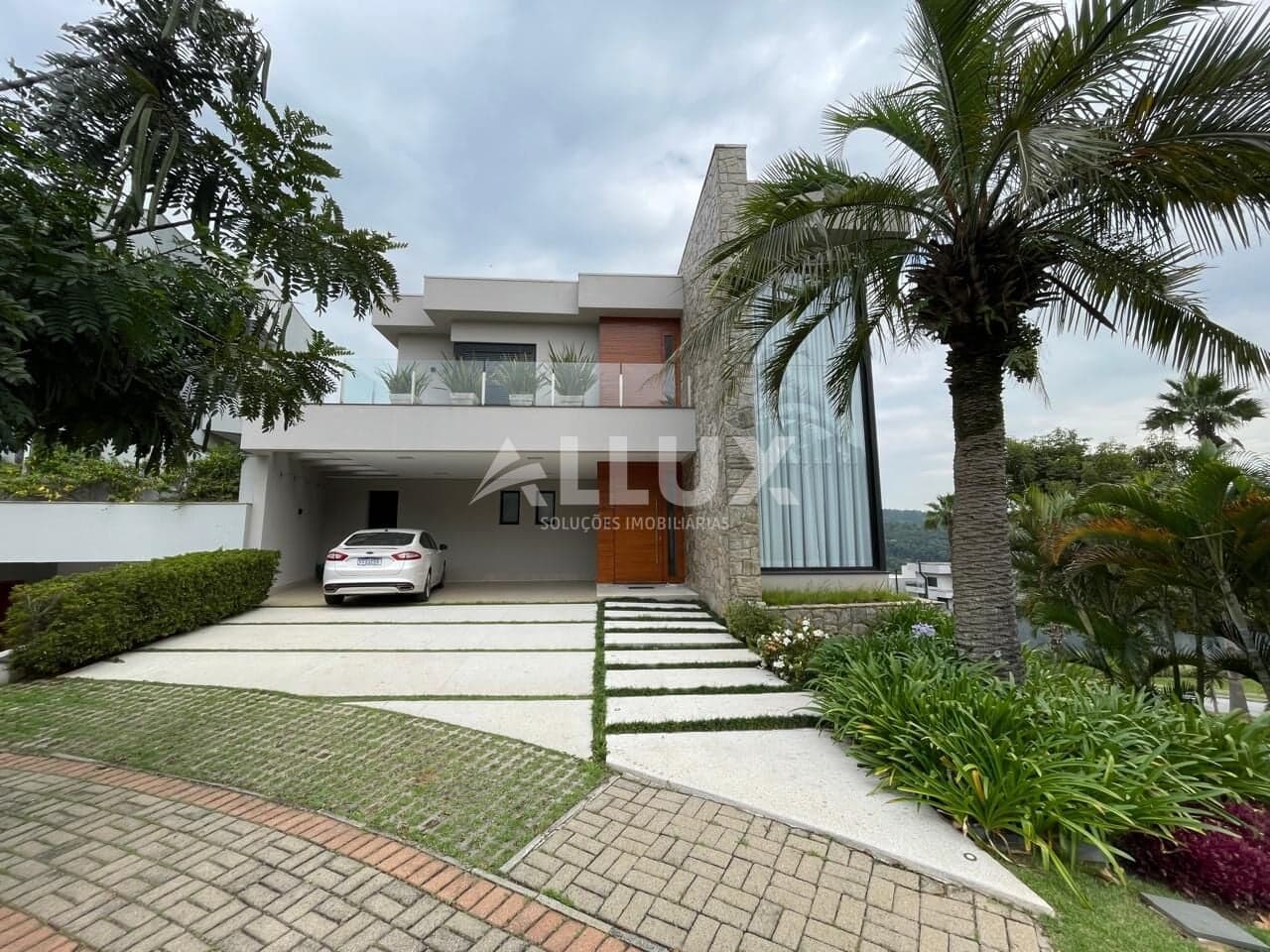 Casa à venda por R$ 6.500.000,00 no Condomínio Itahyê – Alphaville, Santana de Parnaíba SP