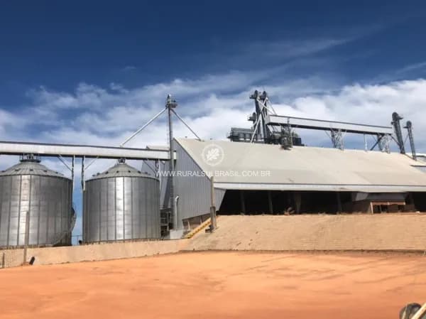 MATO GROSSO●FAZENDA●35.000 HECTARES●AGRICULTURA E PECUÁRIA EXCELENTE