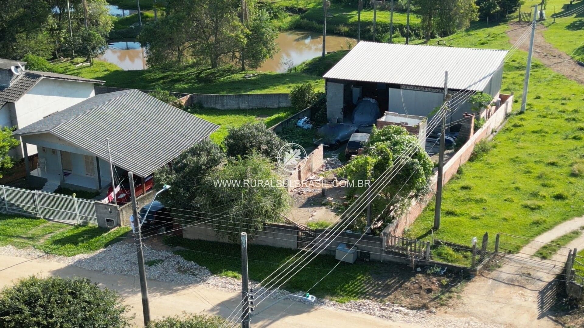 SC ● TERRENO COM GALPÃO ● 452,40M2 ● URBANO