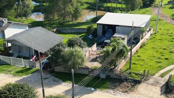 SC ● TERRENO COM GALPÃO ● 452,40M2 ● URBANO
