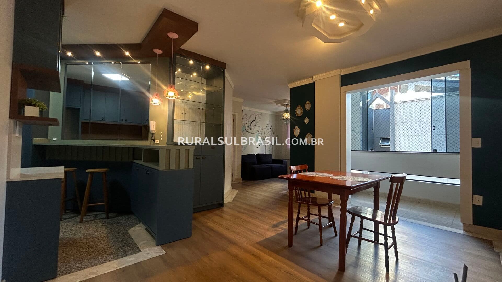 SC●APARTAMENTO●CENTRO CRICIUMA●CONFORTO E PRATICIDADE