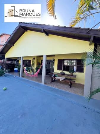 🏡 Casa à Venda – Entre a Praia do Santinho e Ingleses | Florianópolis