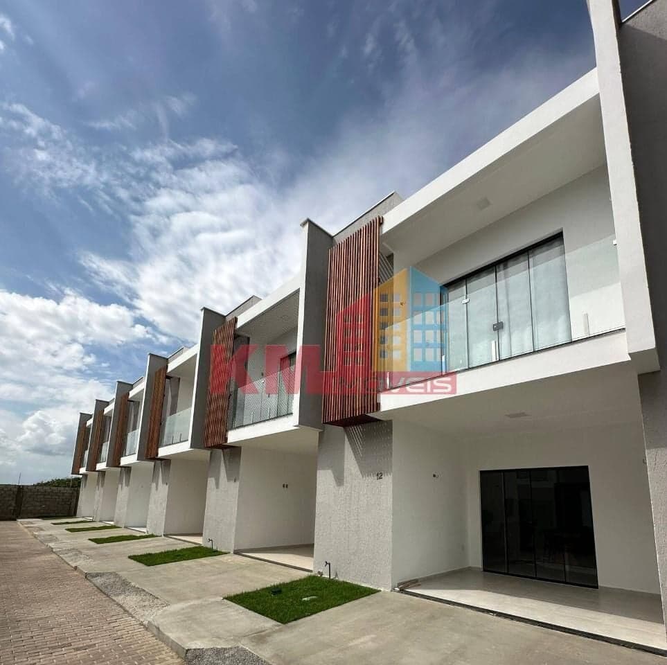Aluga-se Casa em Condomínio no Centro de Tibau-RN