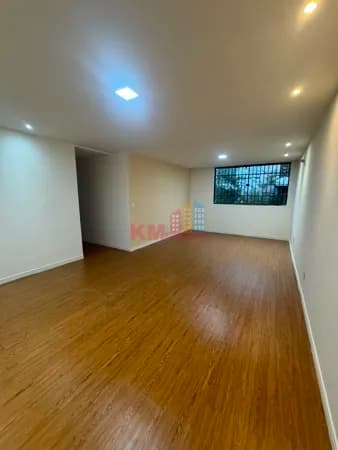 Apartamento com 3 Quartos, localizado no bairro Candelária em Natal-RN.