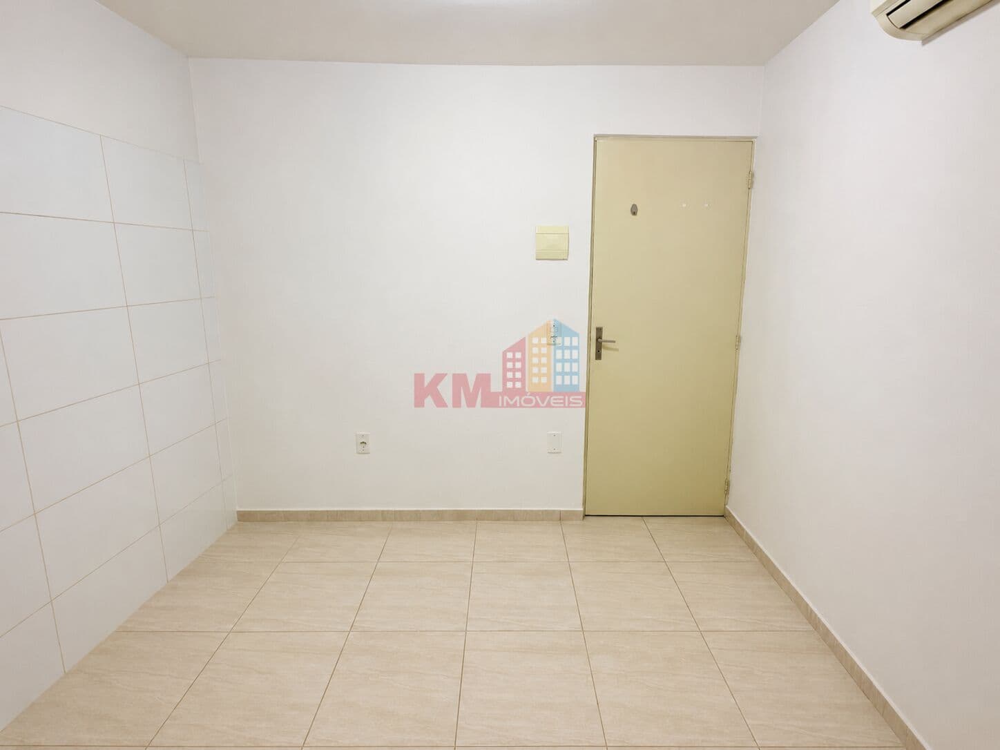 SALA COMERCIAL de 8,43 m² com banheiro | Centro – Mossoró/RN