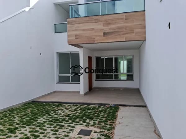 Vendo Casa NOVA Duplex de Alto Padrão com 3 Quartos, Suíte, Varanda e 3 Vagas – Centro de Contagem !!