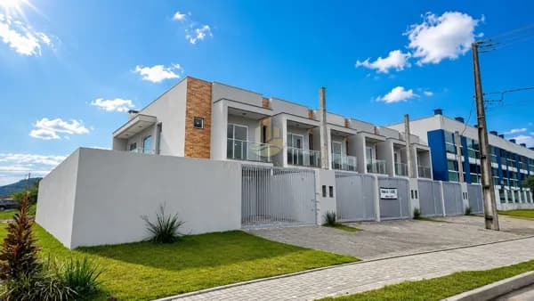 Sobrado em Bela Vista, Matinhos/PR