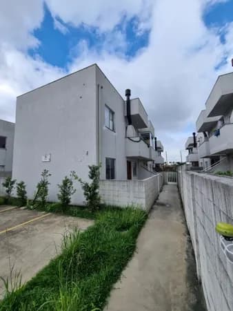 Apartamento 2 dormitórios em palhoça