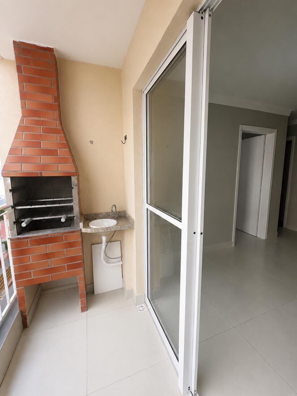Apartamento 2 dormitórios em serrarias