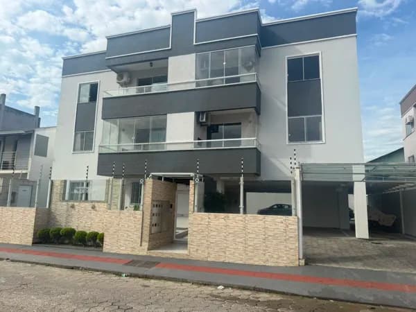 Apartamento 2 dormitórios em Ciniro Martins