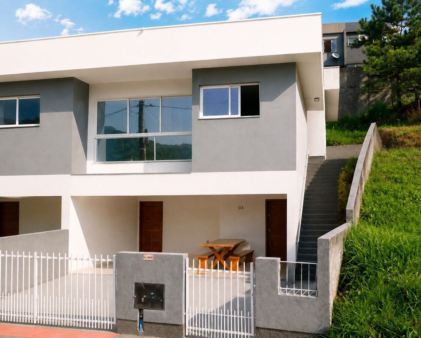 Casa 3 dormitórios com suíte em potecas