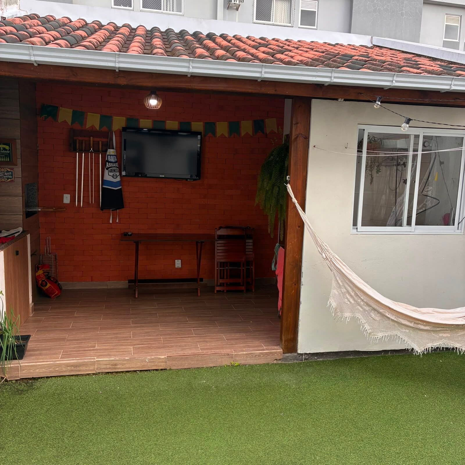 Sobrado 3 dormitórios em palhoça excelente localização