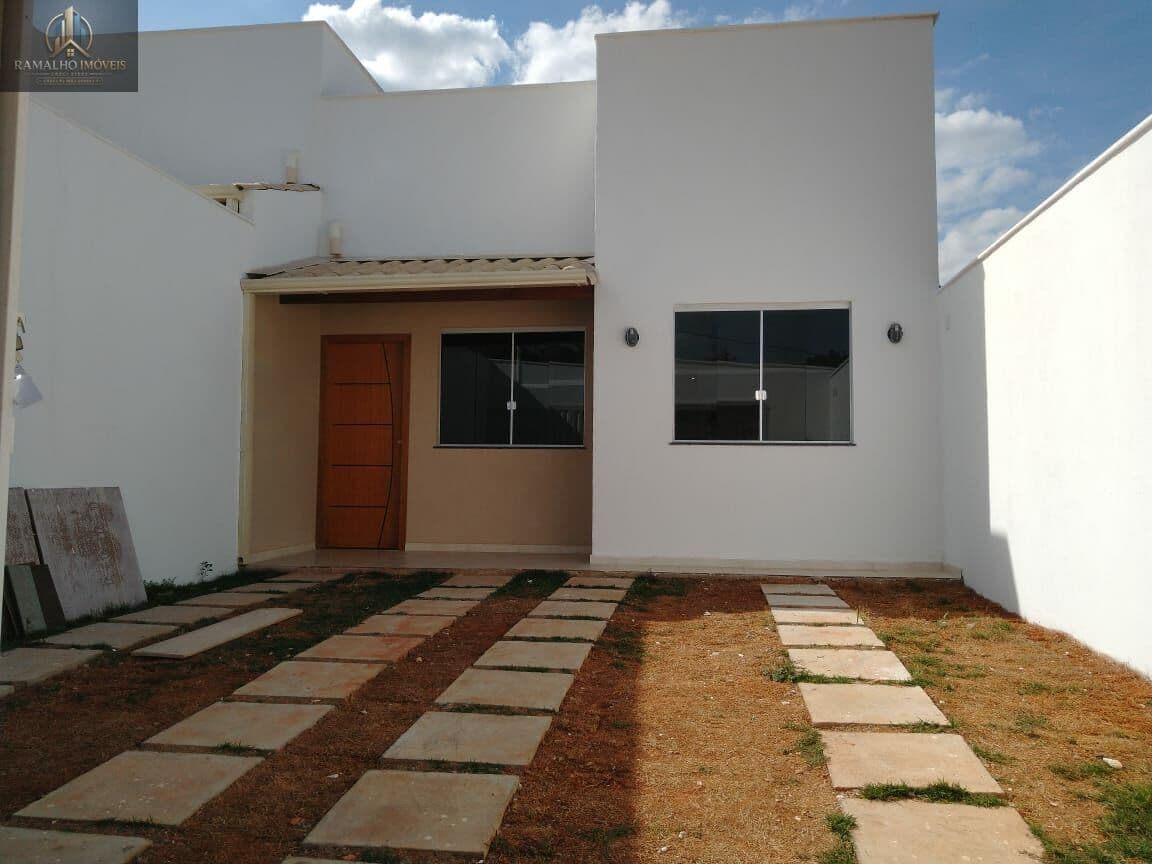 Casa em Santa Luzia - Novo Centro