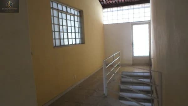 Casa em Santa Luzia - Camelos