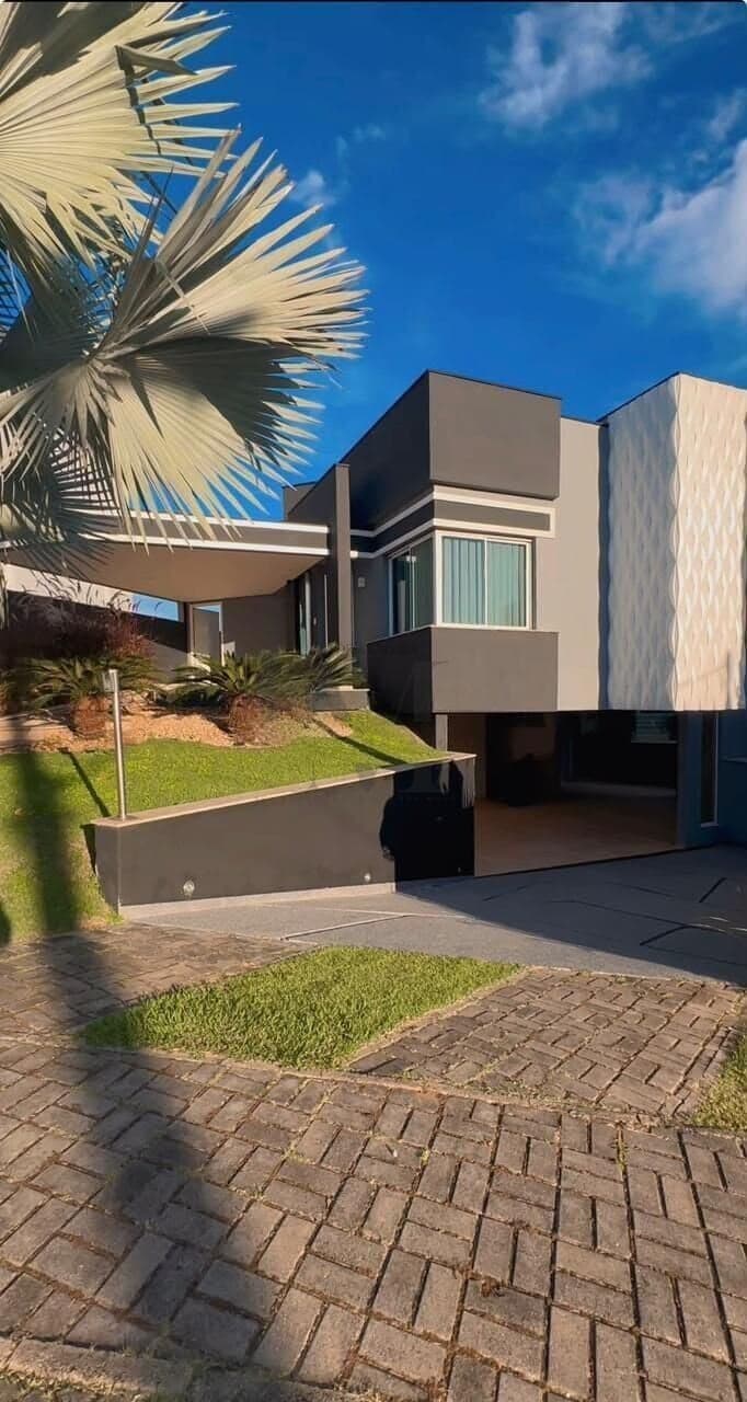 Casa Alto Padrão à Venda, Dentro do Condomínio Aruã Brisas