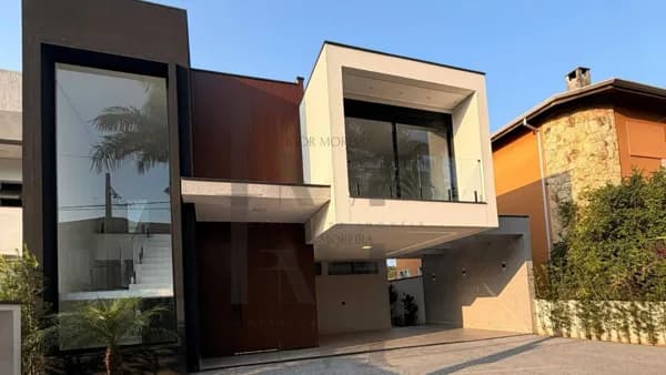 Casa Alto Padrão à Venda, Dentro do Condomínio Aruã