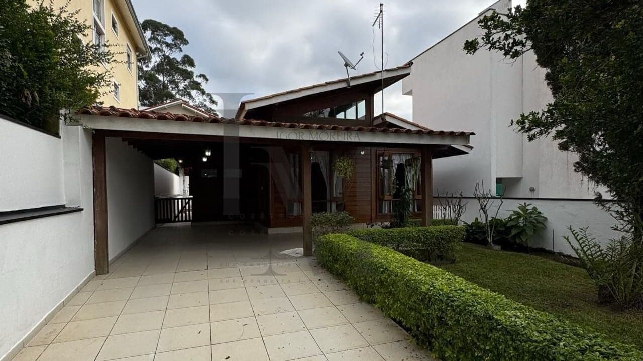 Casa Alto Padrão Para Venda, Dentro do Condomínio Aruã