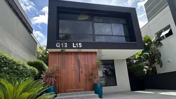 Casa Alto Padrão à Venda, Dentro do Condomínio Aruã Brisas