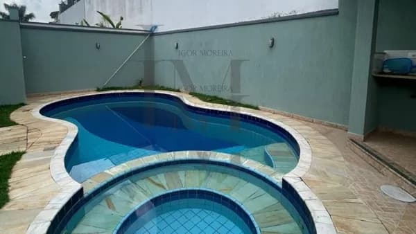 Casa Alto Padrão à Venda, Dentro do Condomínio Aruã