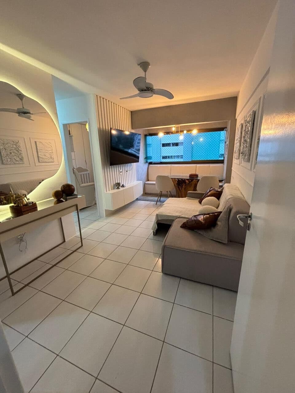 Imóvel para venda possui 60 metros quadrados com 3 quartos em Boa Viagem - Recife - PE