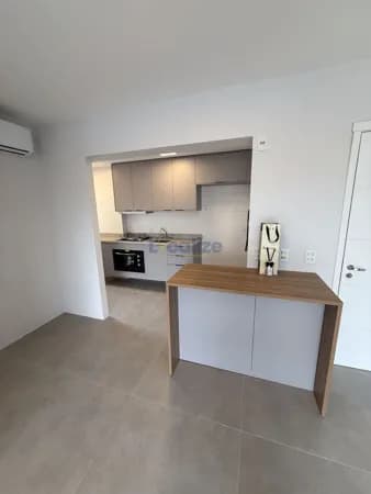 Apartamento 3 dormitórios (1 suíte) 76 m2 · Semi-mobiliado · Novo, nunca habitado