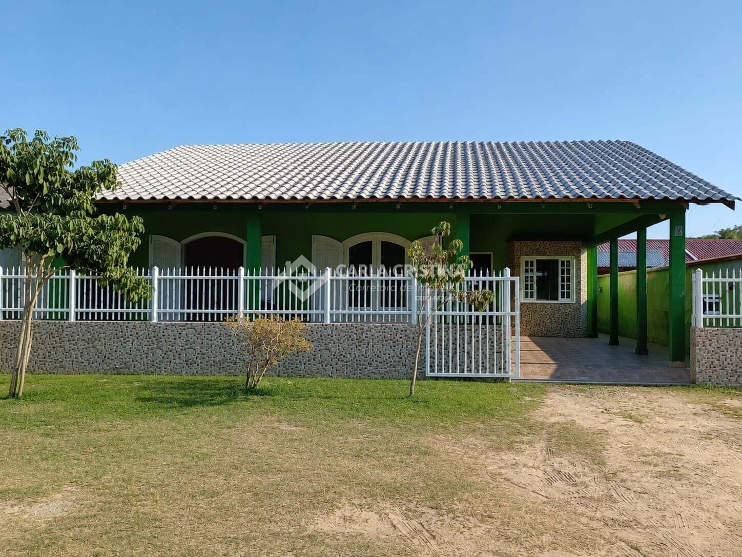 Casa com piscina em Pontal do Sul, Pontal do Paraná/PR