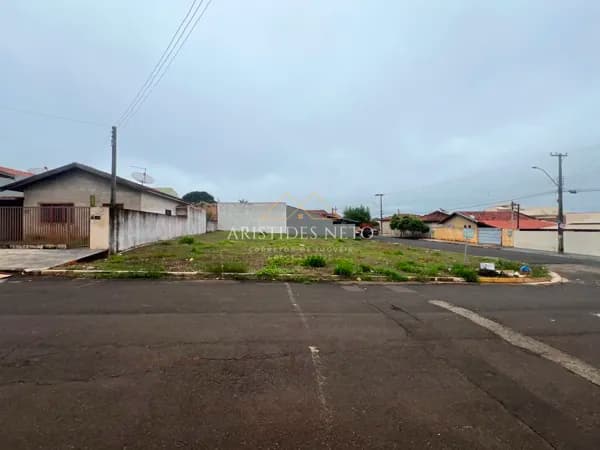 Terreno à venda Jardim Novo Horizonte, Itaí/SP