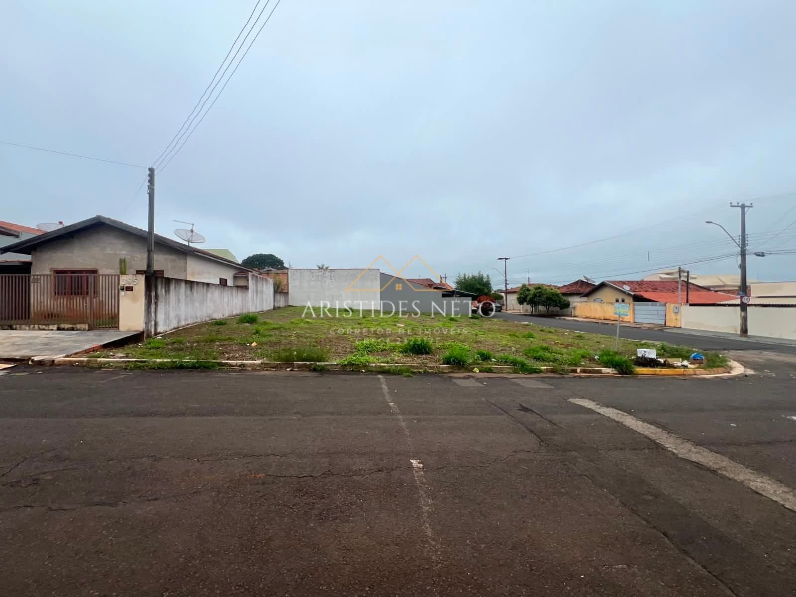 Terreno à venda Jardim Novo Horizonte, Itaí/SP