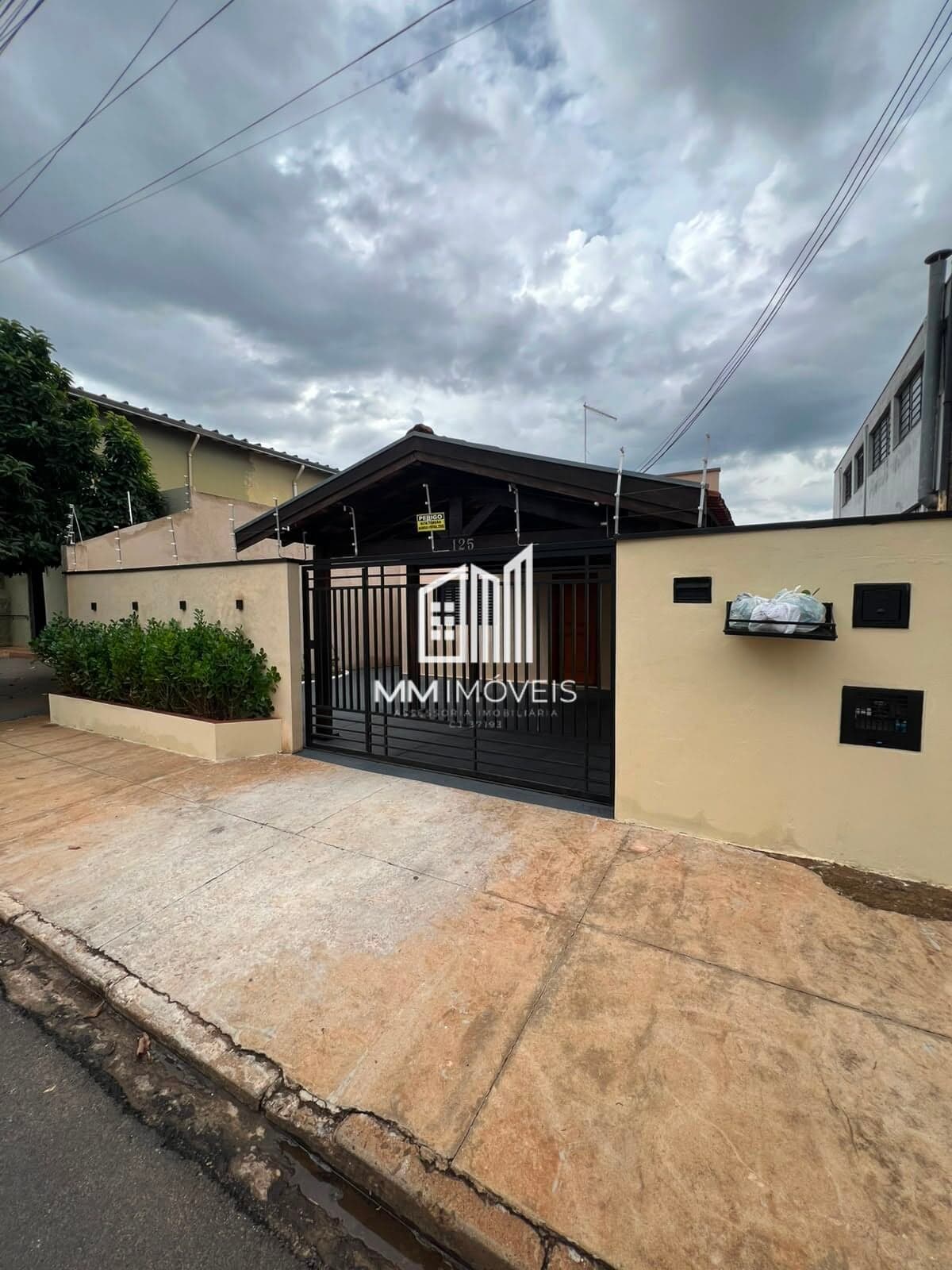 Casa à venda!