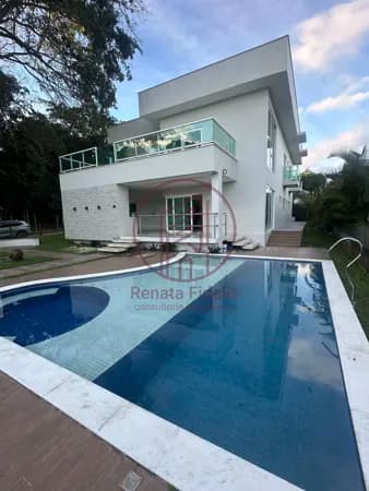 Casa alto padrão disponivel para locação em Aldeia PE | Em condominio
