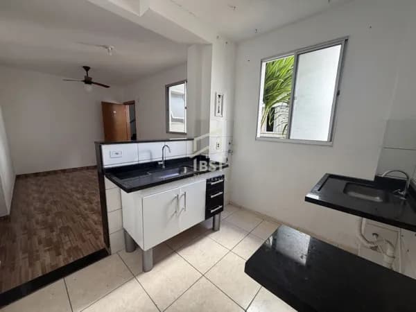 🏡✨ APARTAMENTO TÉRREO NO TRIVELLATO POR APENAS R$ 175.000! 🔑