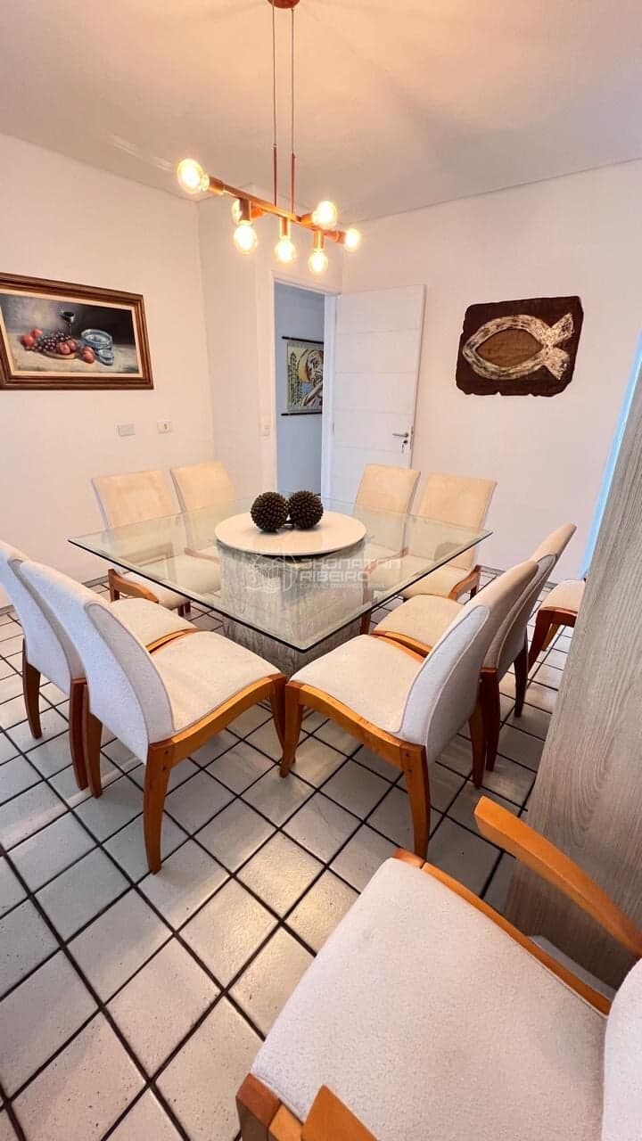 Apartamentoà venda no bairro da Madalena com 220m², 4 Quartos e 3 Suítes – Edf. Solar Áurea Bayer