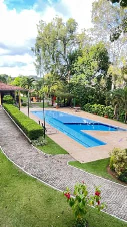Apartamento à venda no bairro de Apipucos com 200m², 4 Suítes e 4 Vagas – Edf. Comendador José Lobo