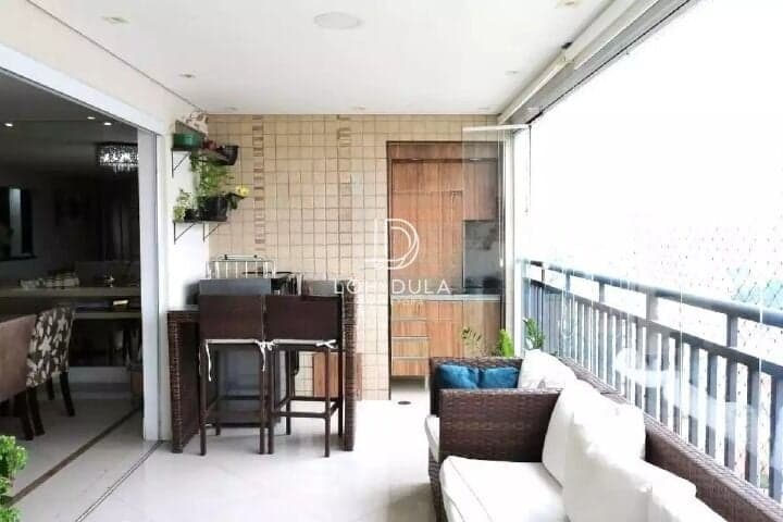 Apartamento à venda 3 suítes no bairro Santa Paula em São Caetano.