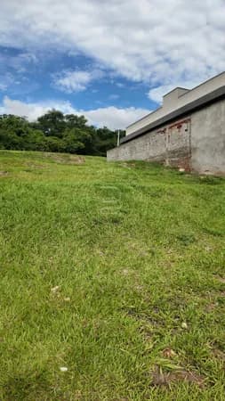 Lote à venda no condomínio Jardins Barcelona | Quadra L | Vizinhança definida