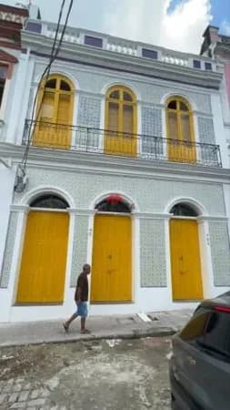SALA COMERCIAL NO PAVIMENTO SUPERIOR | TOTALMENTE REFORMADA | CAMPINA