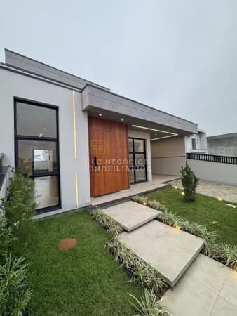 Casa em Palhoça - Nova Palhoça