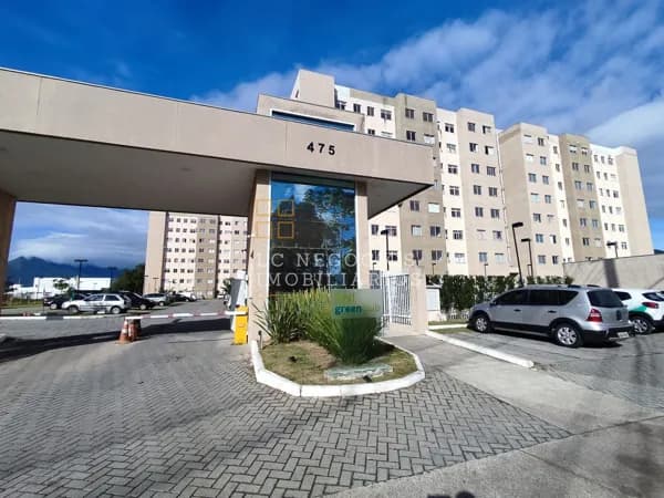 Apartamento em Palhoça - Bela Vista