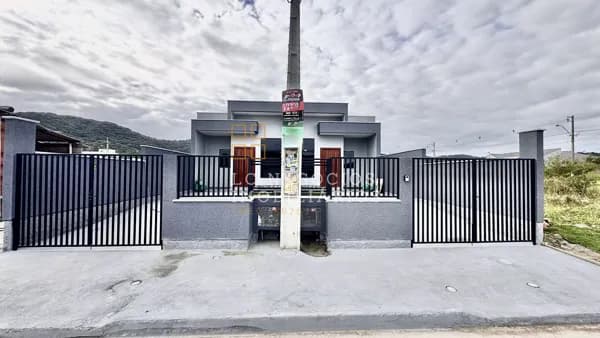 Casa em São José - Forquilhas