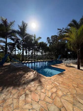 Chácara com 10.000 m ² em Campo Limpo/SP