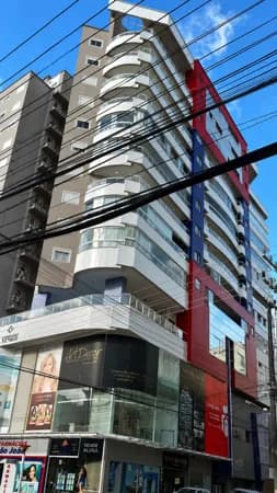 Apartamento em Itapema - Meia Praia