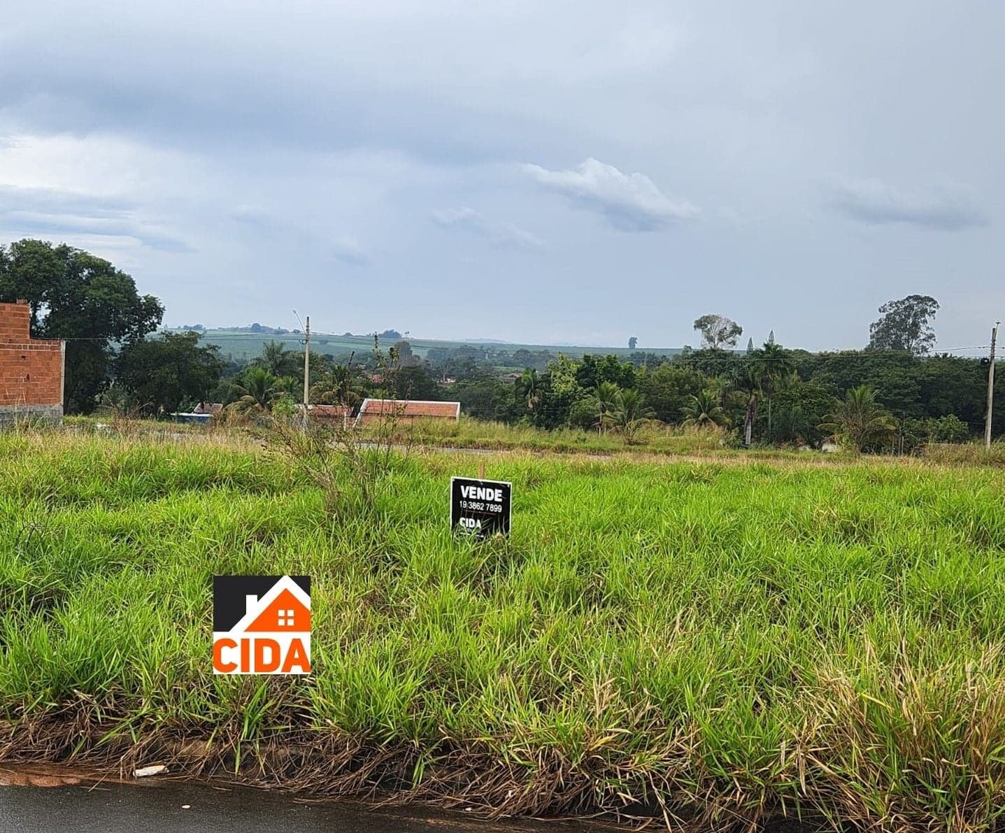 4Terrenos à venda no bairro Loteamento Residencial Ypê - Mogi Mirim/SP