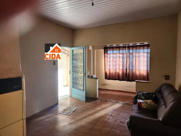 Casa à venda no bairro Centro - Mogi Mirim/SP