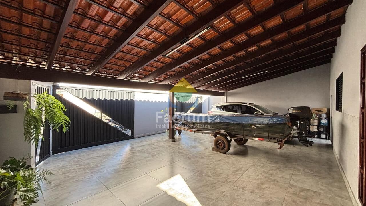 Casa em Uberlândia - Segismundo Pereira