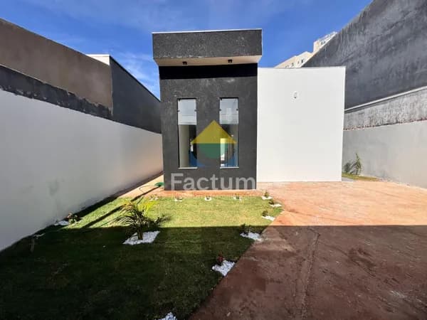 Casa em Uberlândia - Jardim Canaã