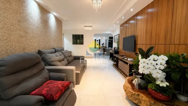 Casa em Uberlândia - Cidade Jardim