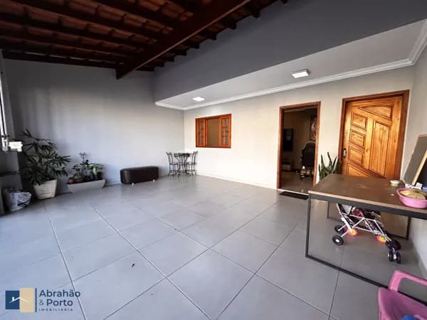 Sobrado em Indaiatuba - Jardim Valença