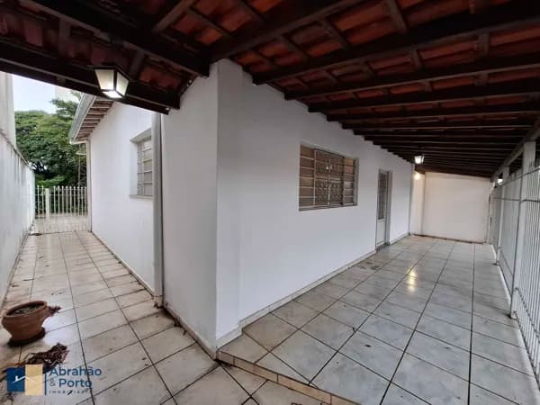 Casa para Locação no Centro de Indaiatuba | Excelente Localização e Potencial Comercial