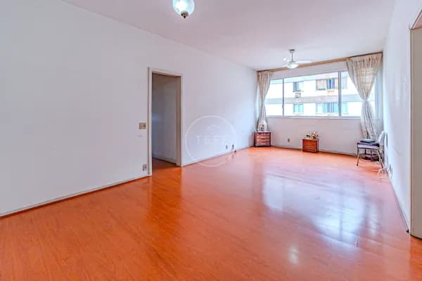 APARTAMENTO com 3 DORMITÓRIOS e 86m² Próximo à Praia de COPACABANA - RIO DE JANEIRO, RJ