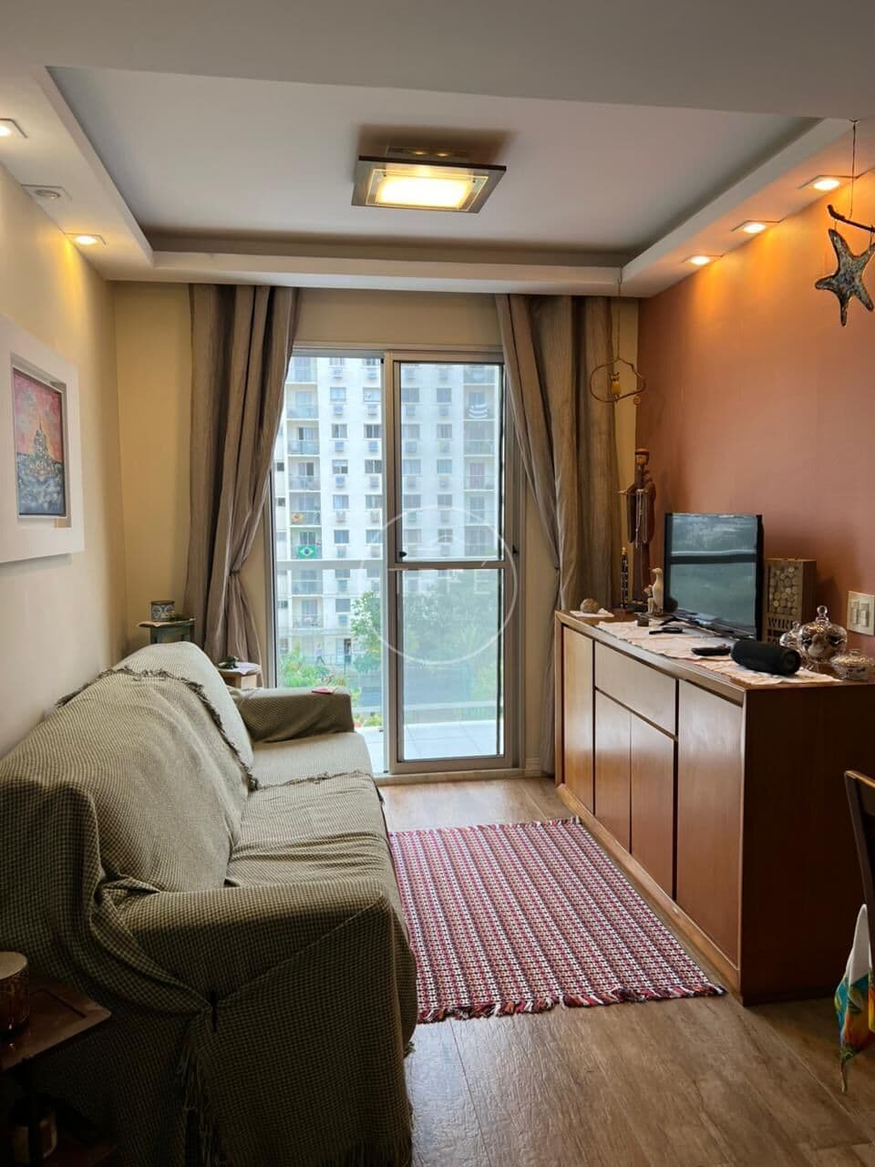APARTAMENTO com 2 DORMITÓRIOS e 51 m² á VENDA no Condomínio Minha Praia na BARRA OLÍMPICA - RIO DE JANEIRO, RJ